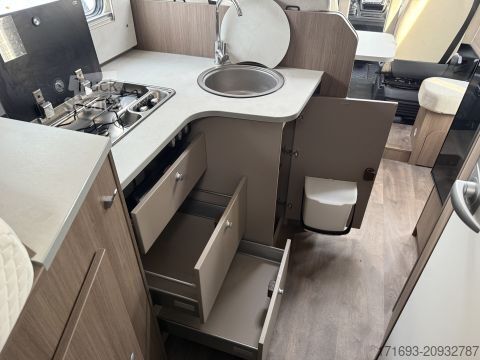 Integrētais kemperis Carado I 338 pro+