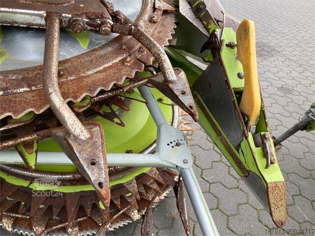 Mezőgazdasági gép CLAAS Orbis 750