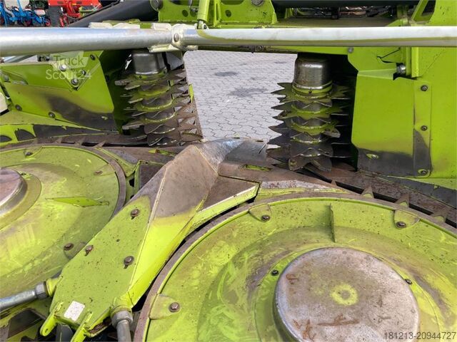 Mezőgazdasági gép CLAAS Orbis 900