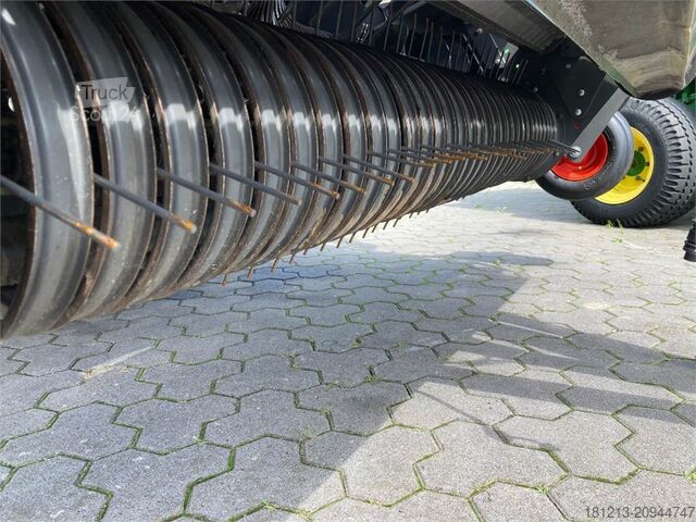 Сельскохозяйственная машина CLAAS Rollant 454 RC Uniwrap