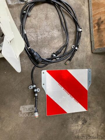 Mezőgazdasági gép CLAAS Warntafeln mit Beleuchtung