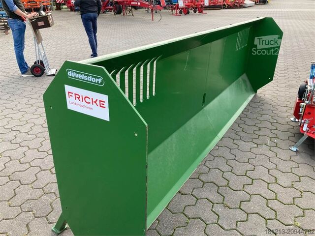 Lauksaimniecības mašīna Düvelsdorf Maisschild