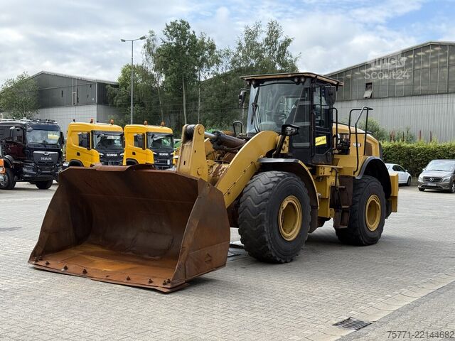 Radlader Caterpillar 962M  ŁADOWARKA KOŁOWA