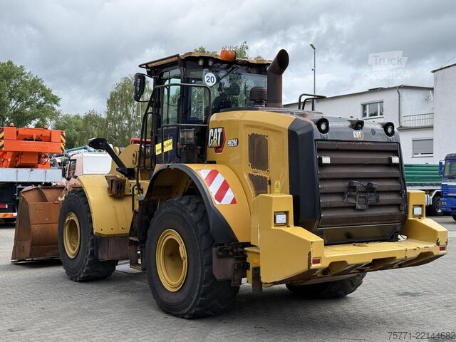 Radlader Caterpillar 962M  ŁADOWARKA KOŁOWA