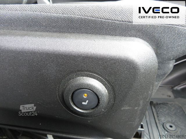 Furgone chiuso IVECO Daily 70C21HA8 Koffer/LBW Klima, LED, Navi