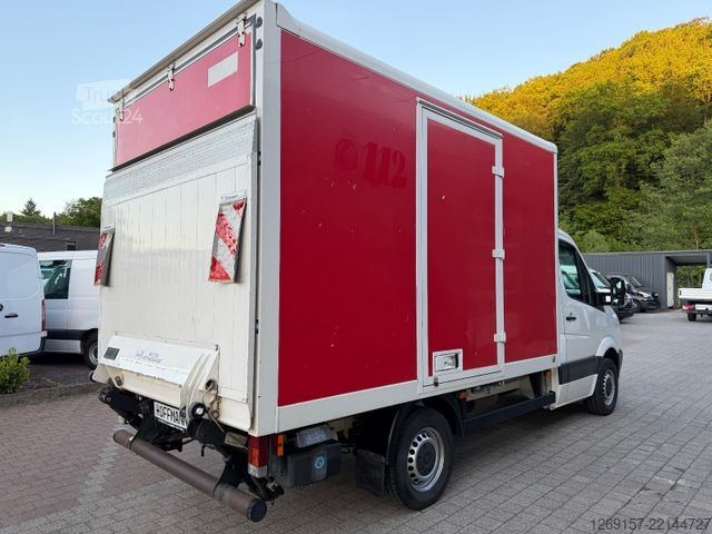 Fourgon tôlé VOLKSWAGEN Crafter Koffer  L2 Ladebordwand LBW Ex Feuerwehr