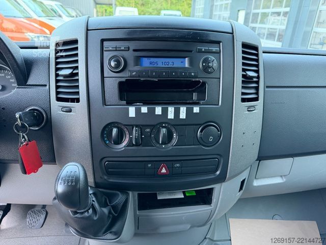 Fourgon tôlé VOLKSWAGEN Crafter Koffer  L2 Ladebordwand LBW Ex Feuerwehr