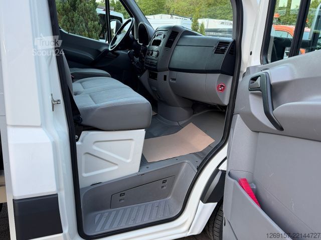 Fourgon tôlé VOLKSWAGEN Crafter Koffer  L2 Ladebordwand LBW Ex Feuerwehr