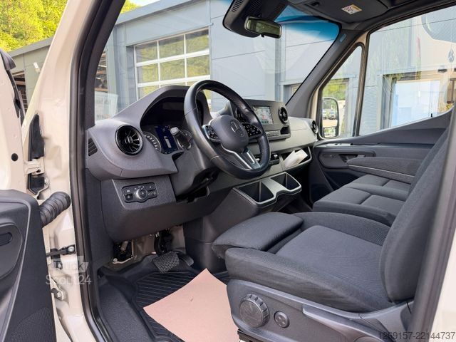 Hög tak skåpbil MERCEDES-BENZ Sprinter 319 CDI V6 3,0L Mixto RWD L2H2 AHK 3,5t