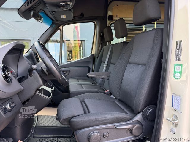 Hög tak skåpbil MERCEDES-BENZ Sprinter 319 CDI V6 3,0L Mixto RWD L2H2 AHK 3,5t