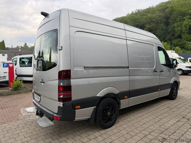 Furgon z wysokim dachem MERCEDES-BENZ Sprinter 319 CDI V6 3,0L Kasten L2H2 *AHK 3,5T*