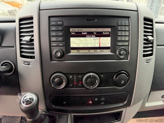 Furgon z wysokim dachem MERCEDES-BENZ Sprinter 319 CDI V6 3,0L Kasten L2H2 *AHK 3,5T*