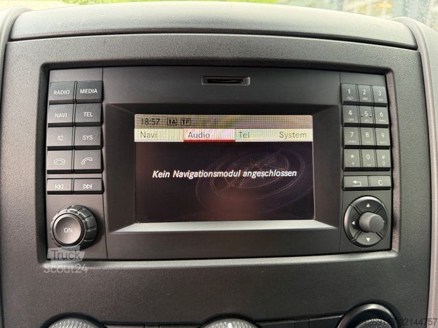 Furgon z wysokim dachem MERCEDES-BENZ Sprinter 319 CDI V6 3,0L Kasten L2H2 *AHK 3,5T*