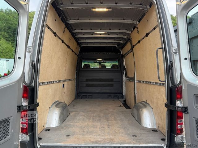 Furgon z wysokim dachem MERCEDES-BENZ Sprinter 319 CDI V6 3,0L Kasten L2H2 *AHK 3,5T*