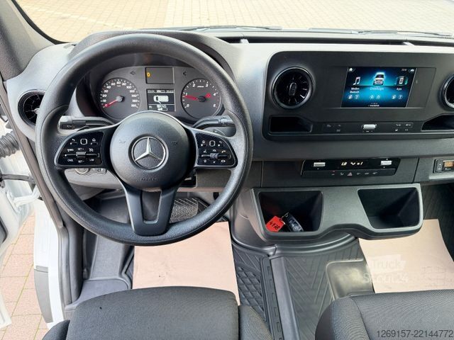 Hög tak skåpbil MERCEDES-BENZ Sprinter 314 CDI Kasten L2H2 RWD BOTT Regale