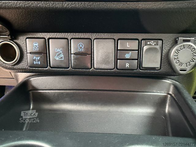 Furgon TOYOTA Hilux Double Cab 3,2t ALLRAD 4x4  *AHK 3,5t*
