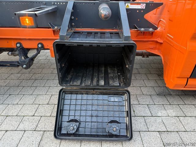 Kippi pakettiauto VOLKSWAGEN Crafter Dreiseitenkipper 4x4 4Motion Laubgitter