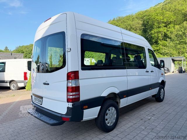 حافلة صغيرة MERCEDES-BENZ Sprinter 316CDI Kombi ALLRAD 4x4 L2H2 aus 1.Hand