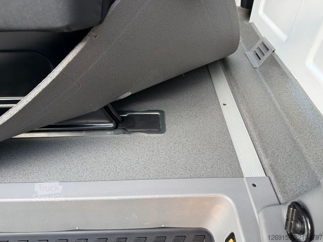 حافلة صغيرة MERCEDES-BENZ Sprinter 316CDI Kombi ALLRAD 4x4 L2H2 aus 1.Hand