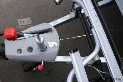 Караван Bürstner Premio Plus 440 TK