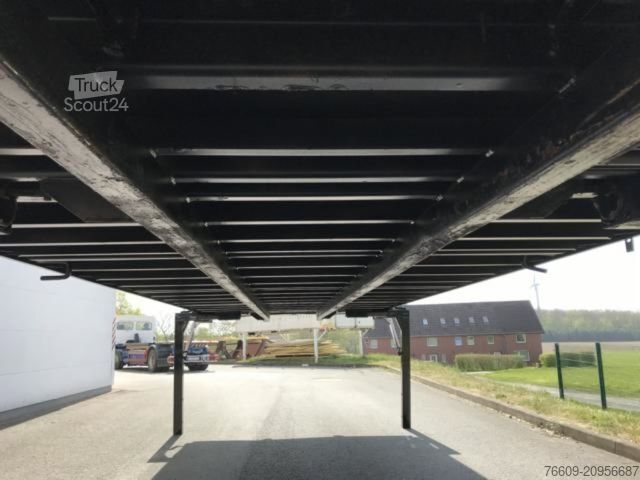 Maiņu virsbūves piekabe KRONE Heck mit Portaltüren