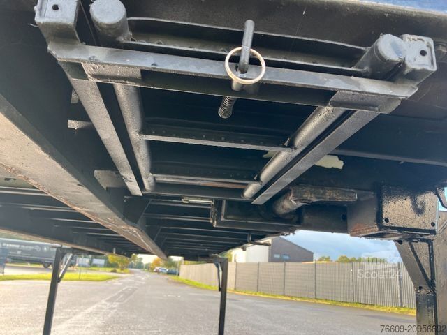 Maiņu virsbūves piekabe KRONE Wechselbrücke Plane