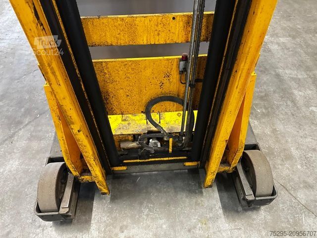 Schubmaststapler JUNGHEINRICH ETM / V 14-16 Elektro-Gabelstapler Schubmast