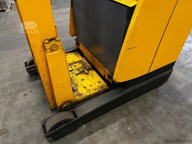 Schubmaststapler JUNGHEINRICH ETM / V 14-16 Elektro-Gabelstapler Schubmast