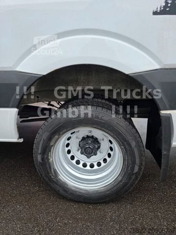 Magas tetős furgon MERCEDES-BENZ Sprinter 516 CDI / 4X4 ALLRAD / Mixto 6 Sitze