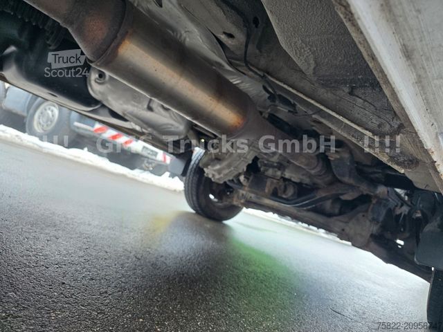 Magas tetős furgon MERCEDES-BENZ Sprinter 516 CDI / 4X4 ALLRAD / Mixto 6 Sitze