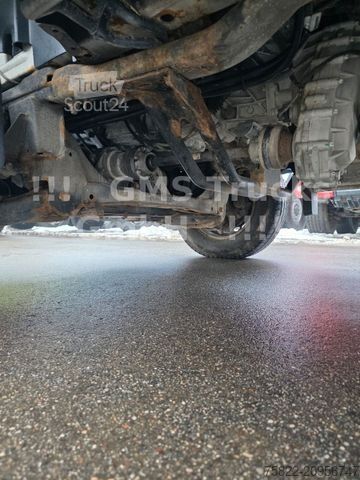 Magas tetős furgon MERCEDES-BENZ Sprinter 516 CDI / 4X4 ALLRAD / Mixto 6 Sitze