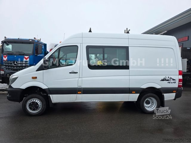 Dobozos furgon MERCEDES-BENZ Sprinter 516 CDI / 4X4 ALLRAD / Mixto 6 Sitze