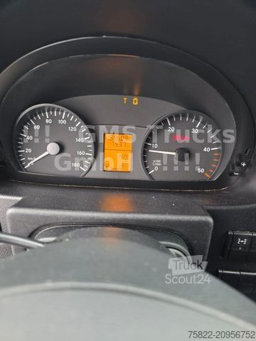 Dobozos furgon MERCEDES-BENZ Sprinter 516 CDI / 4X4 ALLRAD / Mixto 6 Sitze