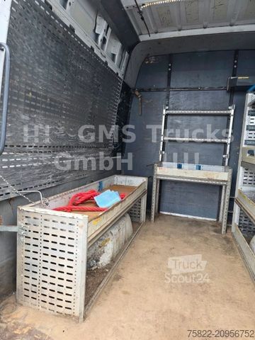 Dobozos furgon MERCEDES-BENZ Sprinter 516 CDI / 4X4 ALLRAD / Mixto 6 Sitze
