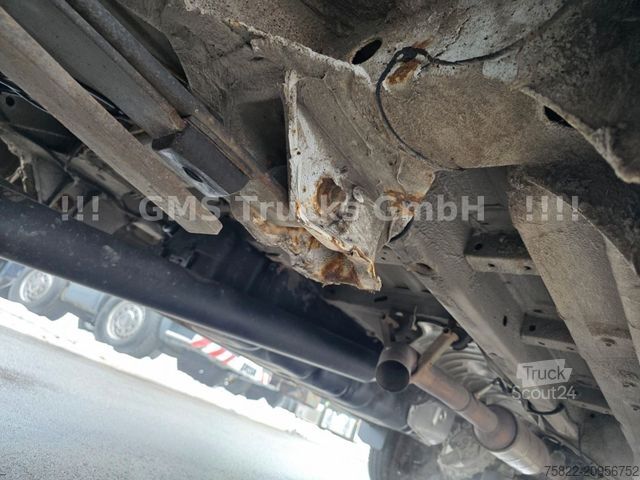 Dobozos furgon MERCEDES-BENZ Sprinter 516 CDI / 4X4 ALLRAD / Mixto 6 Sitze