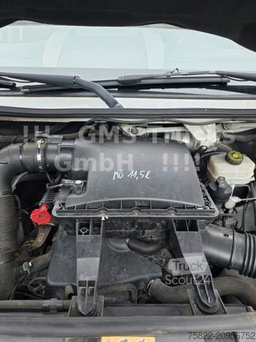 Dobozos furgon MERCEDES-BENZ Sprinter 516 CDI / 4X4 ALLRAD / Mixto 6 Sitze