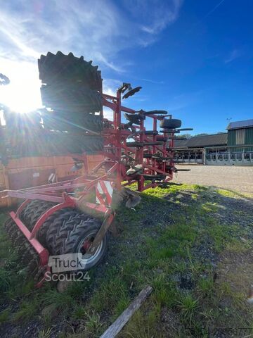 Kultivátor Horsch Tiger 5 AS