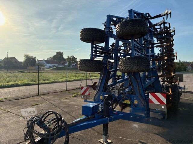 Tırmık kültivatör Köckerling Vector 900