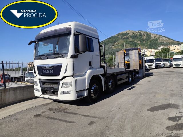Kamion sa ravnom platformom MAN TGS 35.440