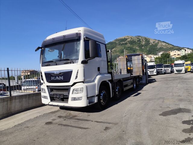 Kamion sa ravnom platformom MAN TGS 35.440