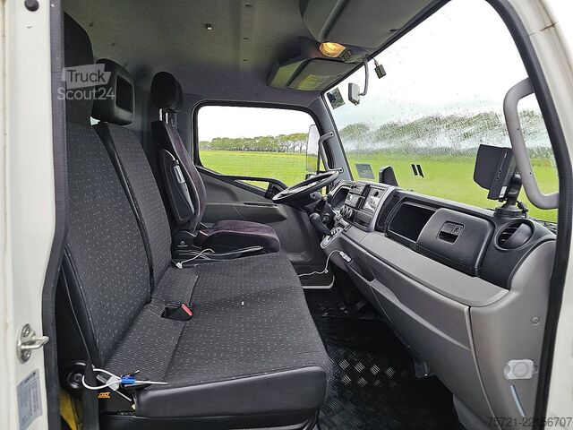 Valise FUSO CANTER 7C18 AMT 3 SEATS AIRCO
