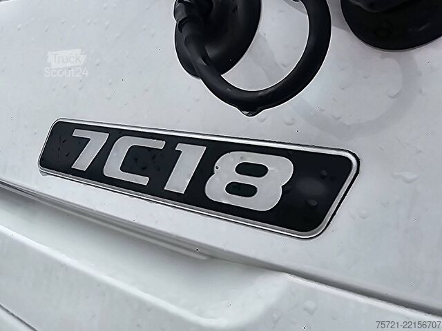 Valise FUSO CANTER 7C18 AMT 3 SEATS AIRCO