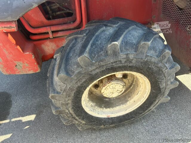 Teleskopický manipulátor Manitou MVT 930