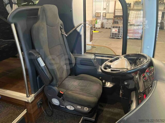 Turistbus Neoplan Tourliner