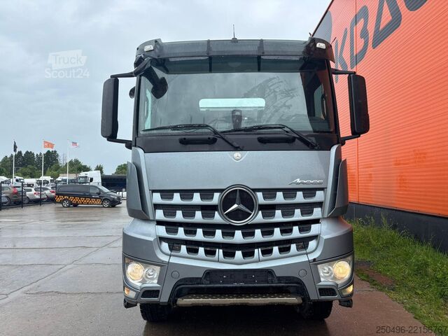 Damper Mercedes-Benz Arocs 3235 8x4 FULL STEEL / BOX L=6230 mm
