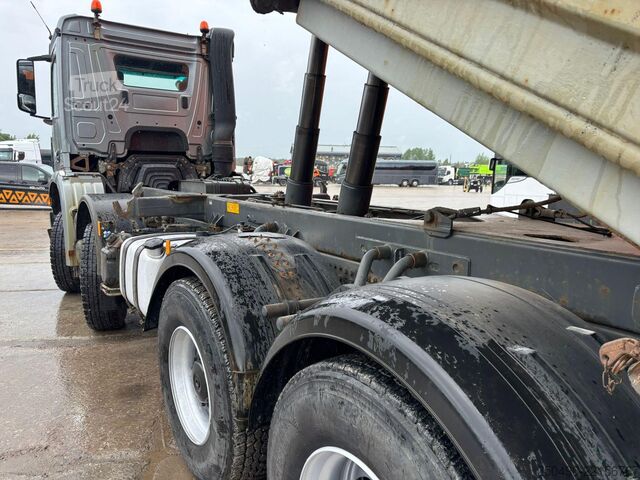 Damper Mercedes-Benz Arocs 3235 8x4 FULL STEEL / BOX L=6230 mm