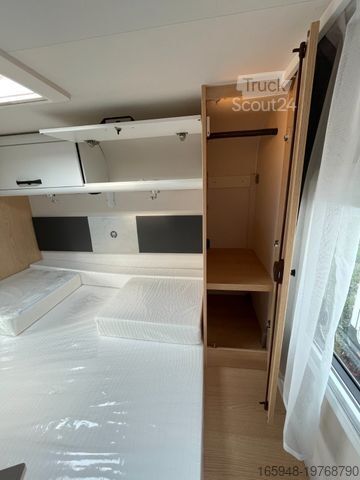 Camper semintegrato SUNLIGHT T 690 L AdventureEdition*Assistenzpaket*165PS*