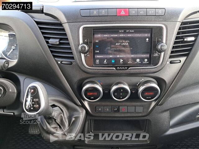 Resväska Iveco Daily 35S16 Ladebordwand Automatik 160PS Doppel...