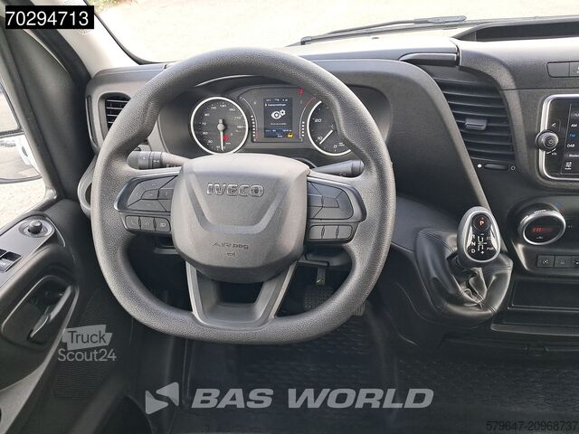 Resväska Iveco Daily 35S16 Ladebordwand Automatik 160PS Doppel...