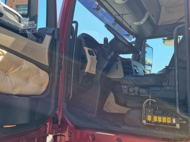 Haakarmsysteem MAN TGX 35.500 8x4*4 - Hyva Hooklift - Custom inter...